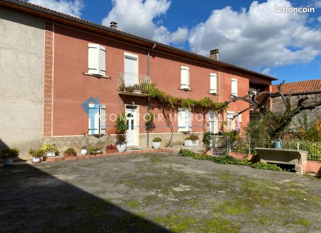 Propriété 6 pièces 230 m²