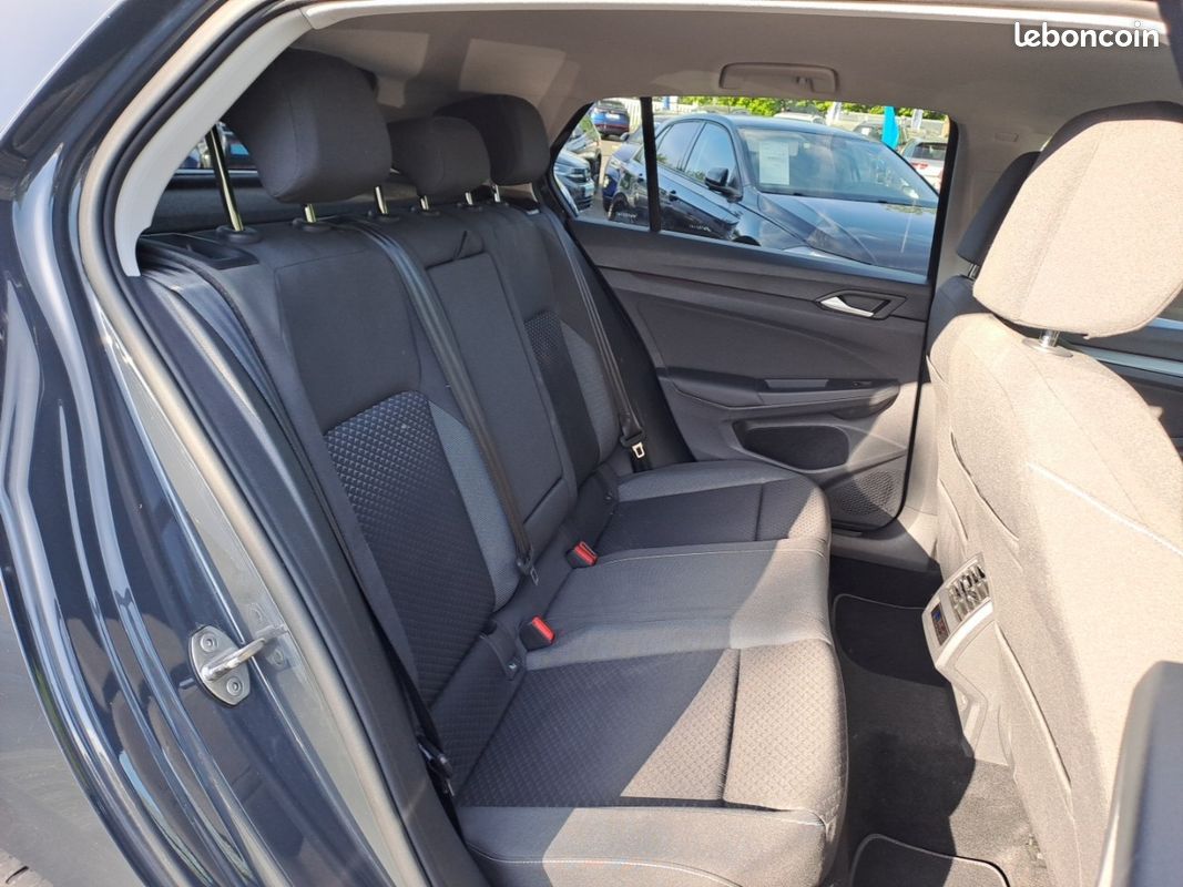 VOLKSWAGEN Golf 1.0 TSI OPF 110 BVM6 Active (image 27)