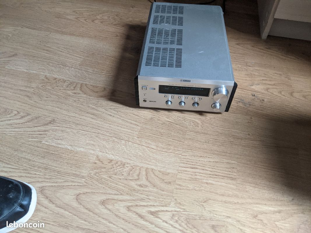 Ampli tuner Yamaha piano craft rx e 600 (image 1)