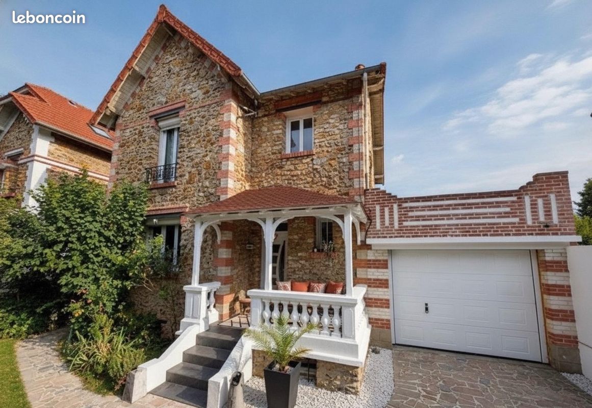 Maison 8 pièces 187 m² · à Villeneuve-le-Roi · 187 m² · 495 000 €