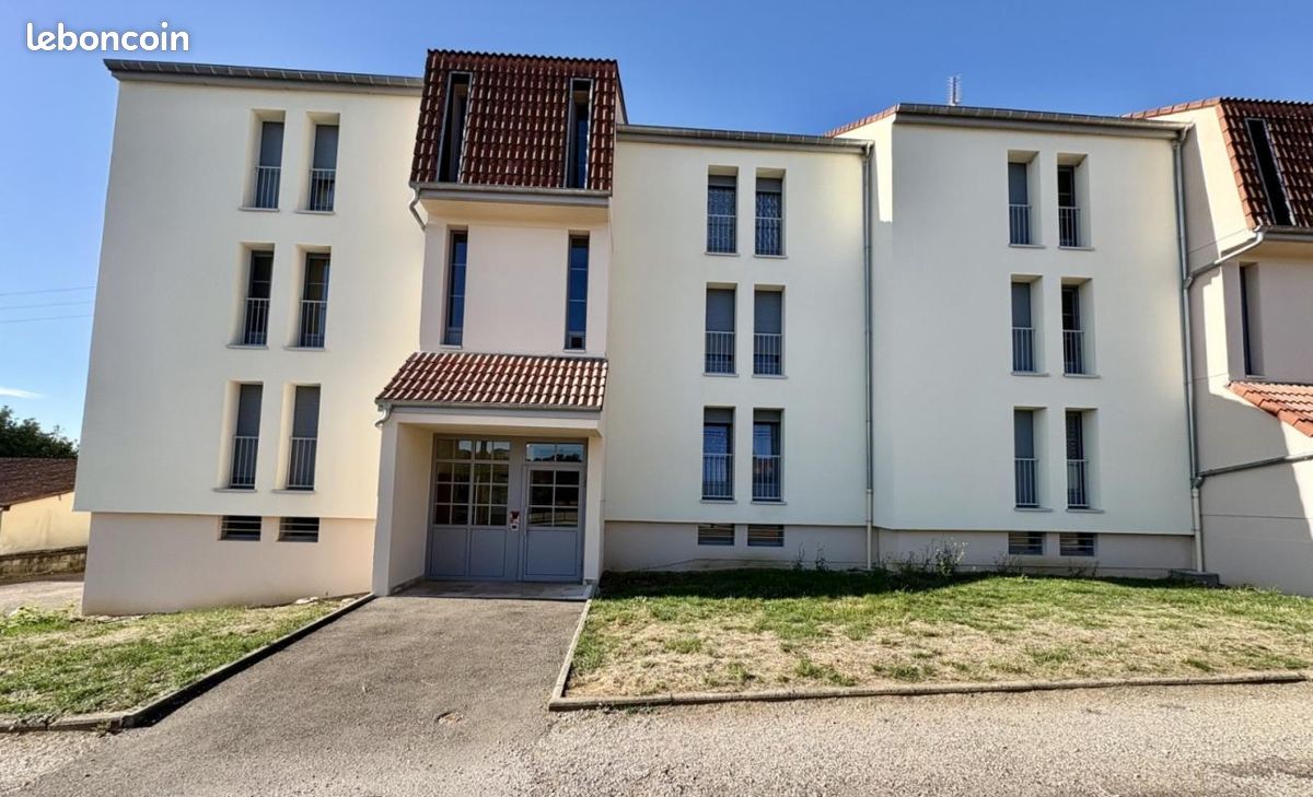 Appartement 2 pièces 52 m² · à Longeau-Percey · 52 m² · 423 €/mois