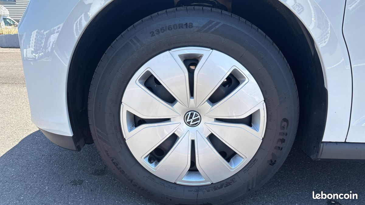 Volkswagen utilitaires id. Buzz cargo 286 ch pro (image 9)
