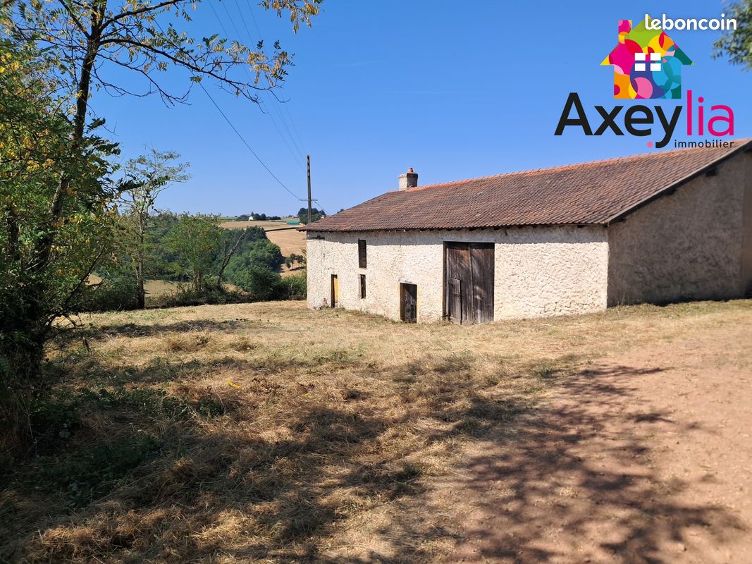 Maison 2 pièces 30 m² · à Perreux · 30 m² · 35 000 €