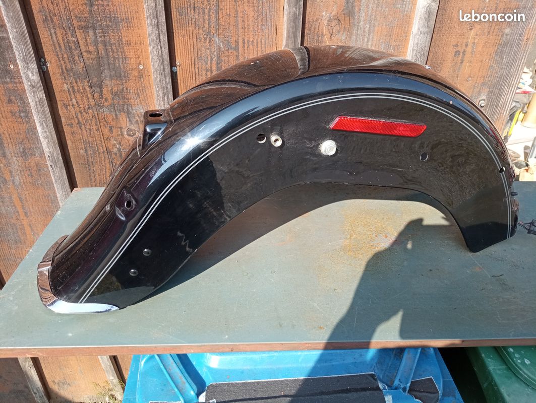 Garde boue arrière Harley Davidson softail héritage springer/ nostagia (image 1)