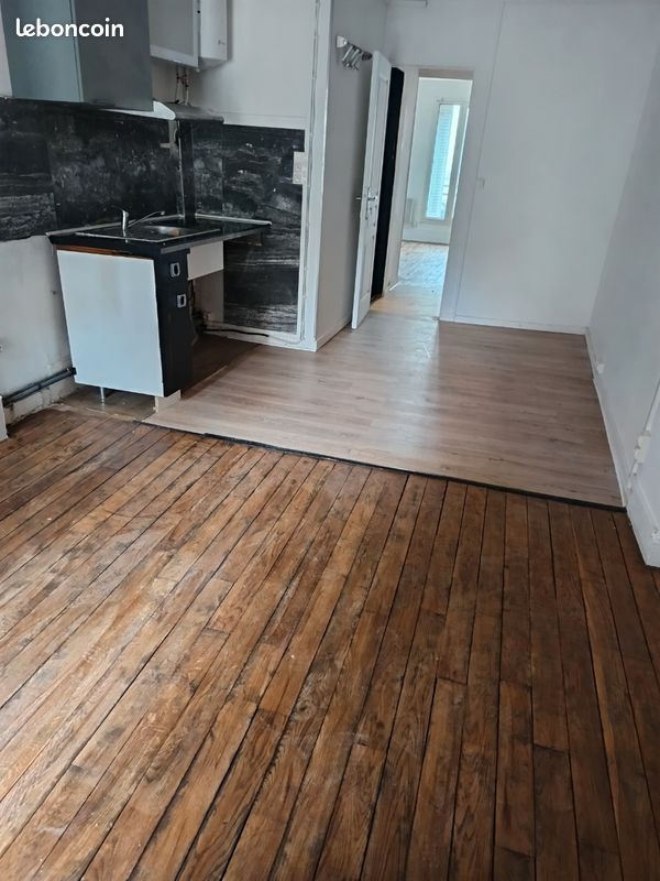 Appartement 2 pièces 42 m² · à Saint-Ouen-l'Aumône · 42 m² · 915 €/mois