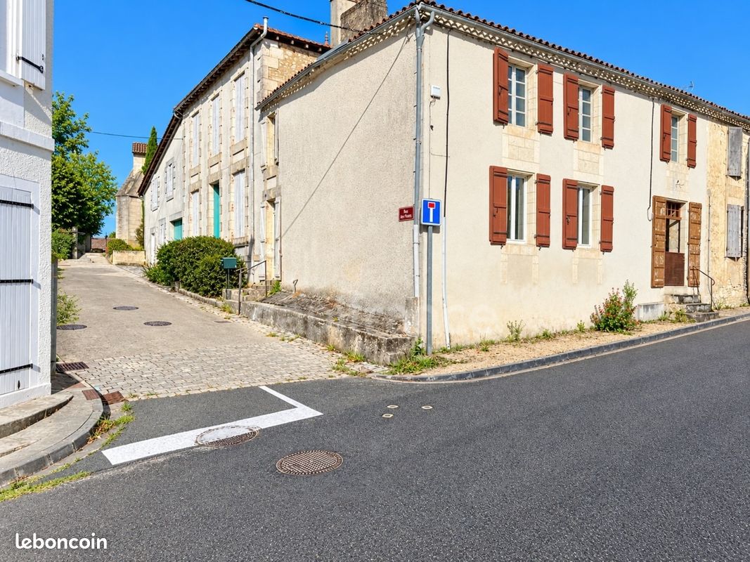 Maison 6 pièces 153 m² · à Chevanceaux · 153 m² · 59 000 €