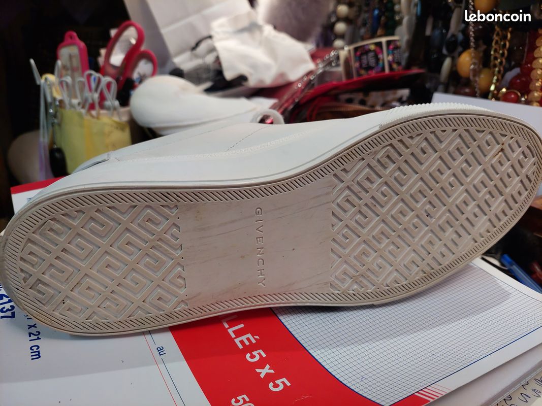 Givenchy Sneakers City sport en cuir à imprimé 4G effet tag (image 5)