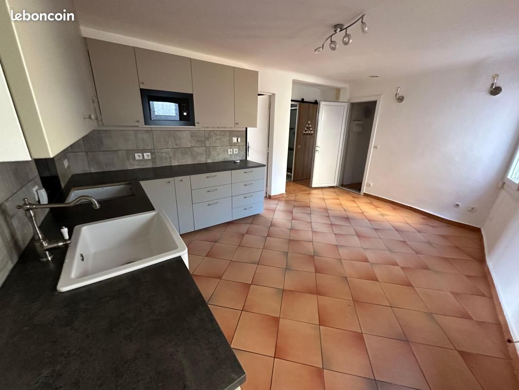 Appartement 3 pièces 42 m² · à Ollioules · 42 m² · 850 €/mois