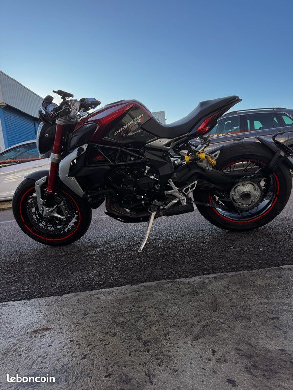Mv-agusta dragster 800rr (image 3)
