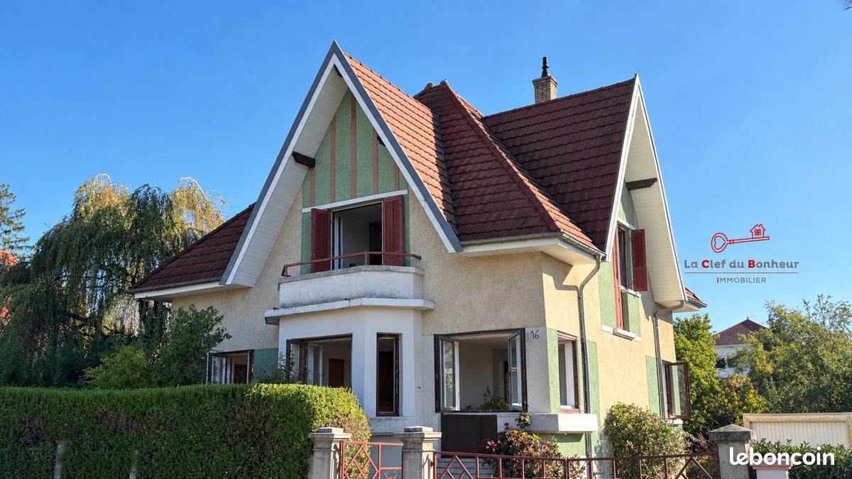 Maison 5 pièces 128 m² · à Montbéliard · 128 m² · 155 000 €