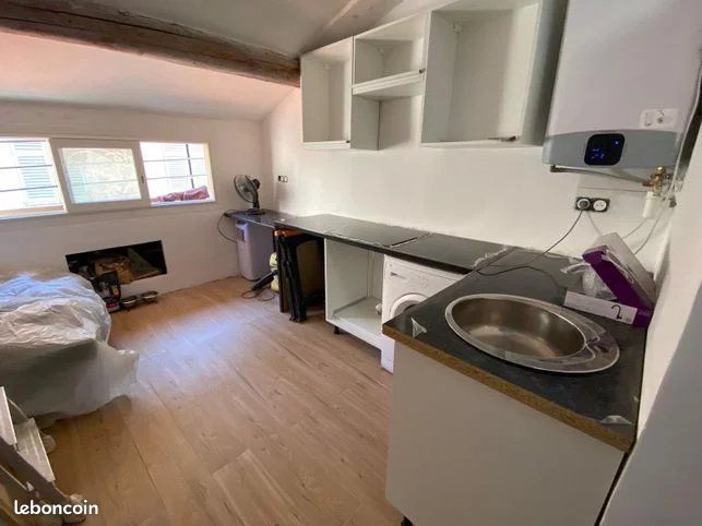 Appartement 1 pièce 18 m² · à Antibes · 18 m² · 760 €/mois
