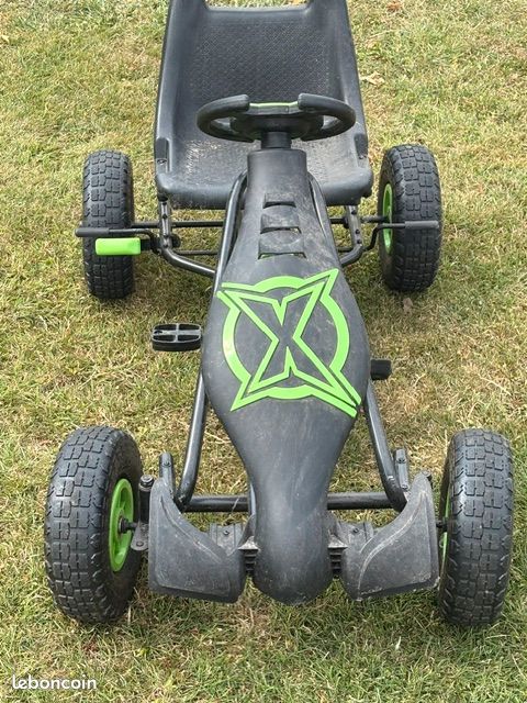 Quad à pédale enfant (image 1)