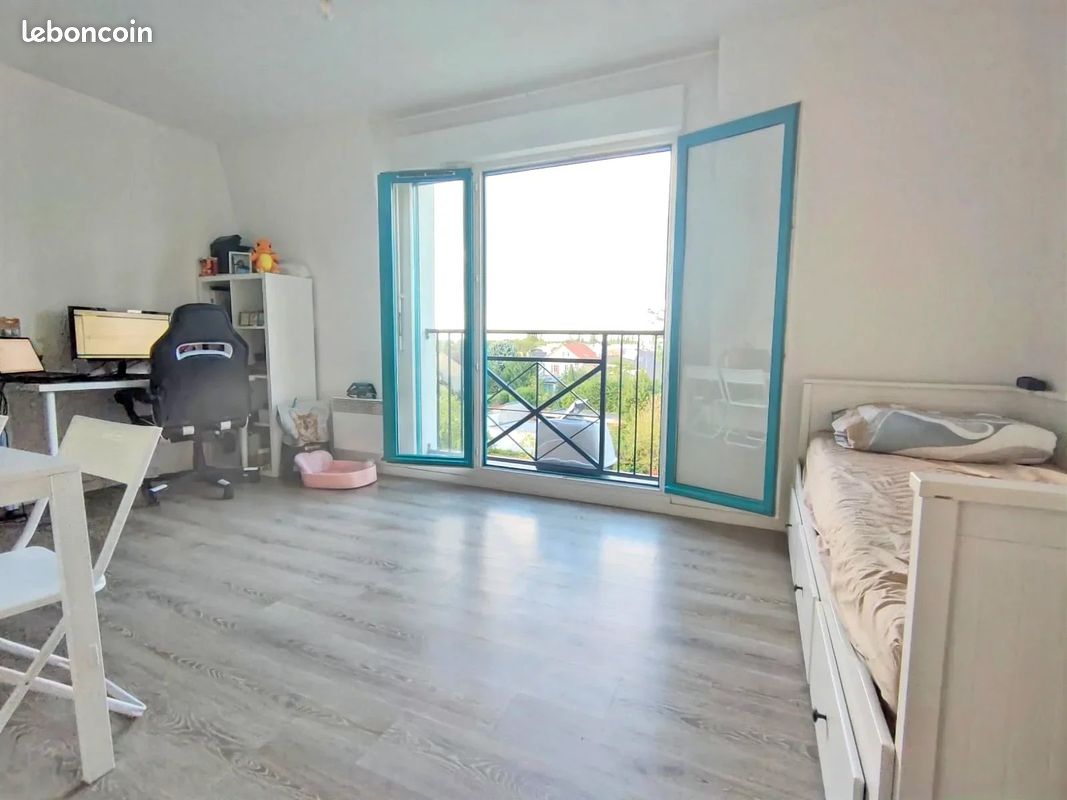 Appartement 1 pièce 26 m² · à Sucy-en-Brie · 26 m² · 698 €/mois
