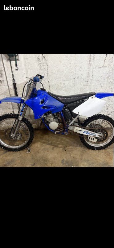 125 YZ 2003 serrer vendu à la pièce (image 1)