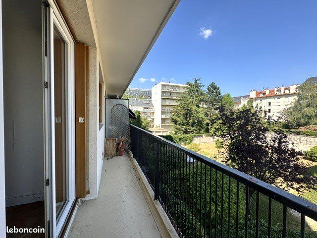 Appartement 2 pièces 52 m² · à Saint-Maur-des-Fossés · 52 m² · 270 000 €