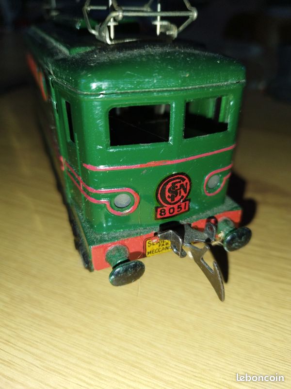 Locomotive MECCANO HORNBY BB 8051 - Modélisme