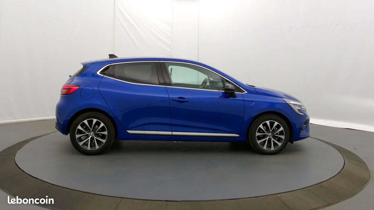 Renault clio tce 140 techno (image 11)