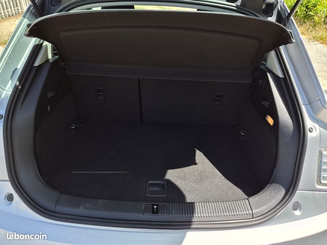 Audi A1 Sportback 1.4 TDI 90cv 2016 (image 10)