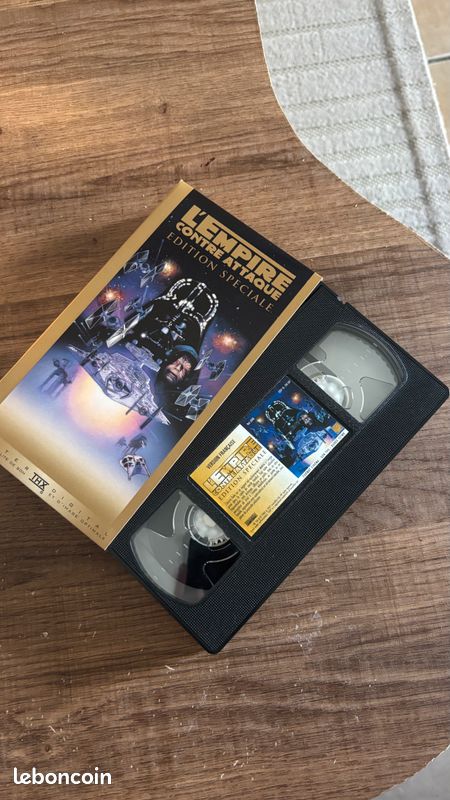 Edition Spécial VHS La Trilogie Star Wars 1977 à 1997 (image 6)