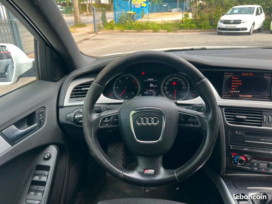 AUDI A4 AVANT 2.0 TDI 170 DPF S line (image 21)