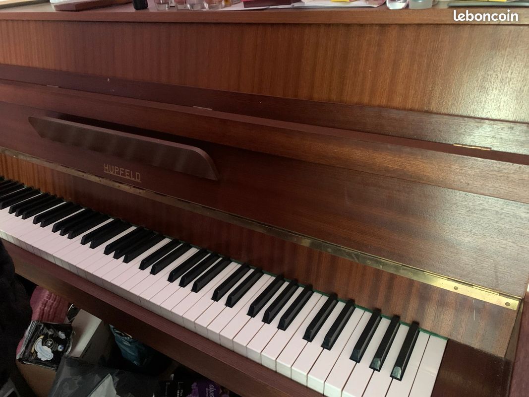 Vends piano droit Hupfeld (image 1)