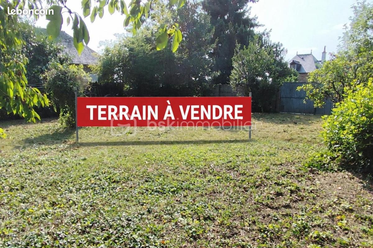 Terrain 602 m² Fougeres · à Fougères · 71 000 €