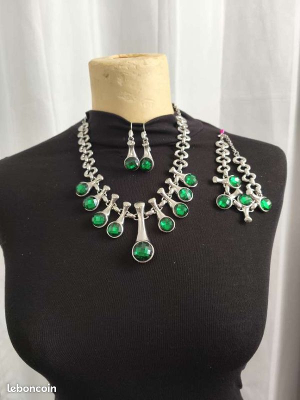 Parure de bijoux (image 4)
