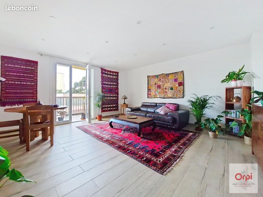 Appartement 4 pièces 103 m² · à Ajaccio · 103 m² · 1 300 €