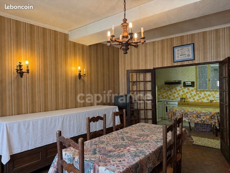 Maison 4 pièces 95 m² · à Chitry · 95 m² · 75 000 €