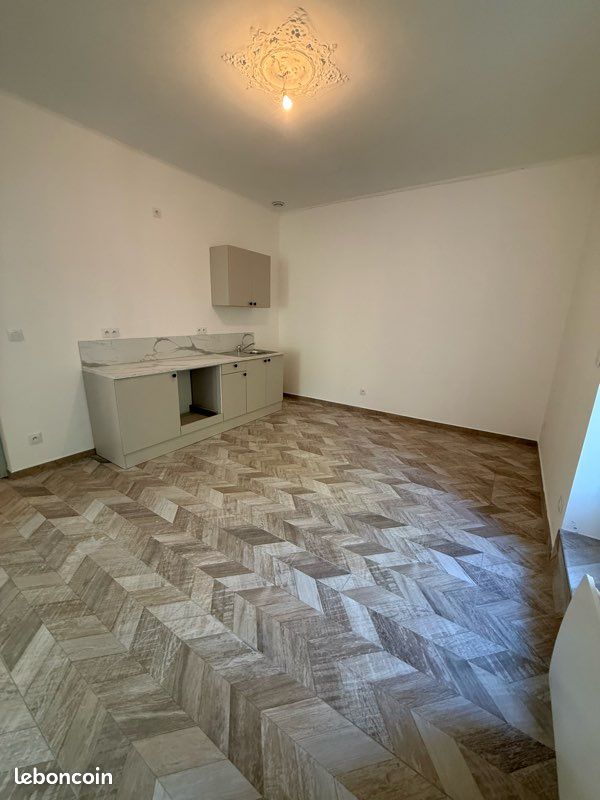 Appartement 5 pièces 120 m² · à La Grand-Combe · 120 m² · 850 €/mois