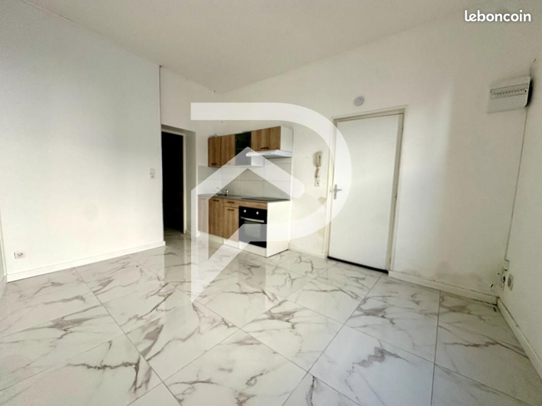 Immeuble 10 pièces 200 m² · à Le Quesnoy · 200 m² · 299 500 €