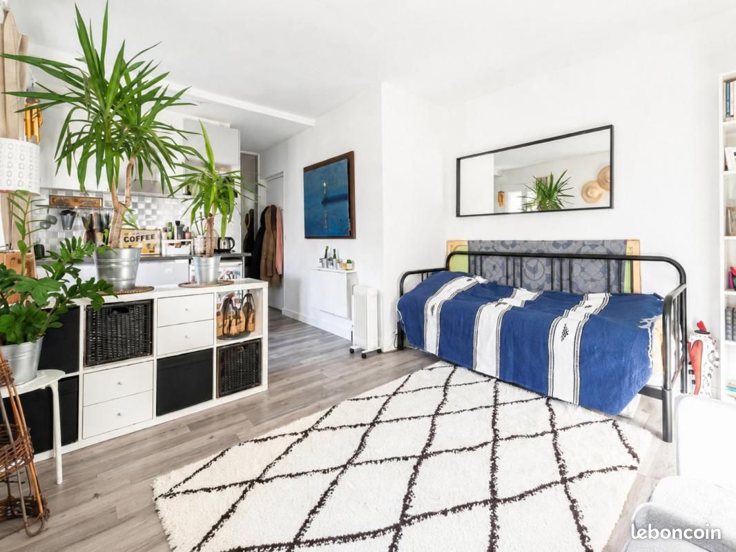 Appartement 1 pièce 24 m² · à Paris · 24 m² · 230 000 €