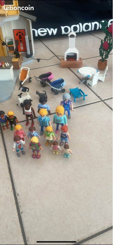 Maison playmobil + accessoires (image 4)
