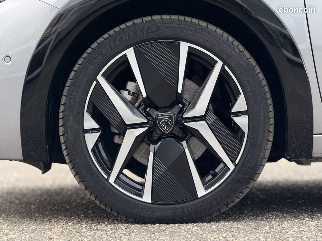 Peugeot 208 (2) Hybrid 110 e-DCS6 GT (image 36)