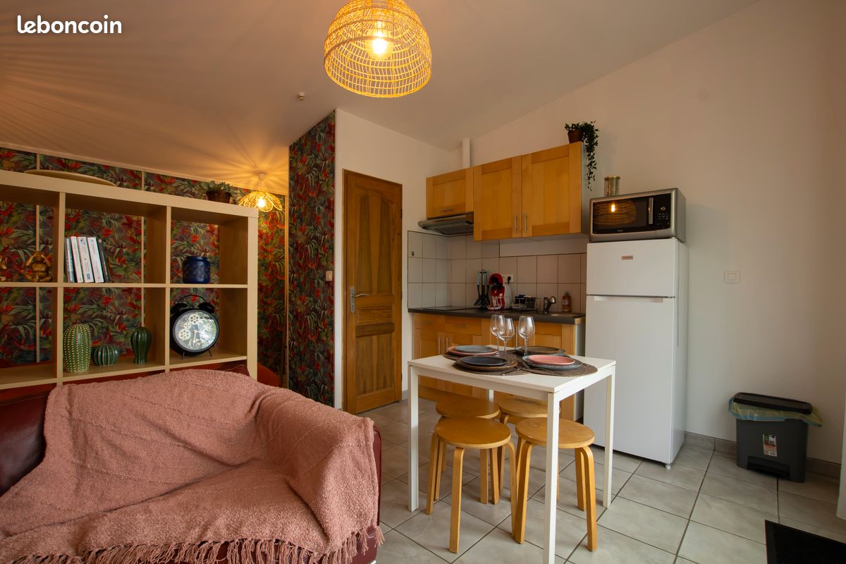Appartement 1 pièce 23 m² · à Villenave-d'Ornon · 22,8 m² · 650 €/mois
