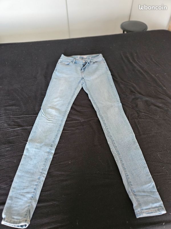 3 Jeans Levis.... (image 6)