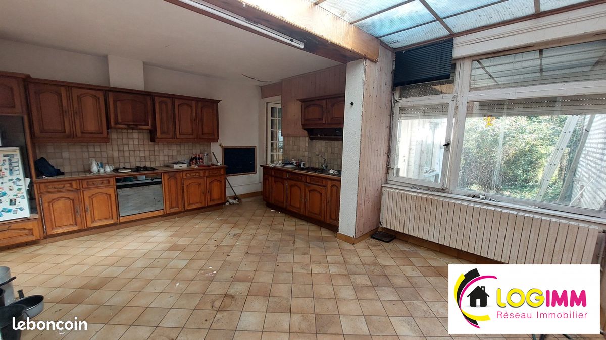 Maison 7 pièces 142 m² · à Quiévrechain · 142 m² · 112 000 €