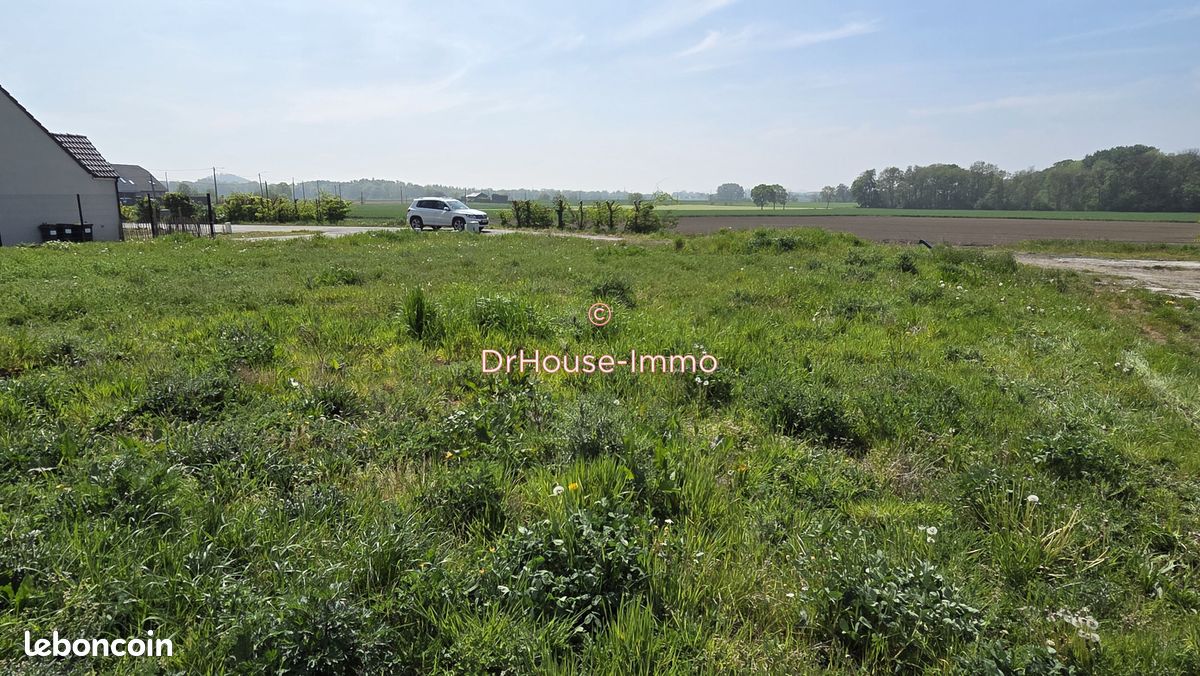 Terrain 710 m² · à Wahagnies · 710 m² · 125 000 €