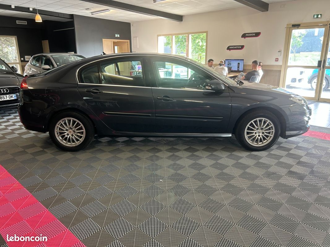 RENAULT LAGUNA 1.5 dCi 110 FAP eco2 Expression Champion (image 6)