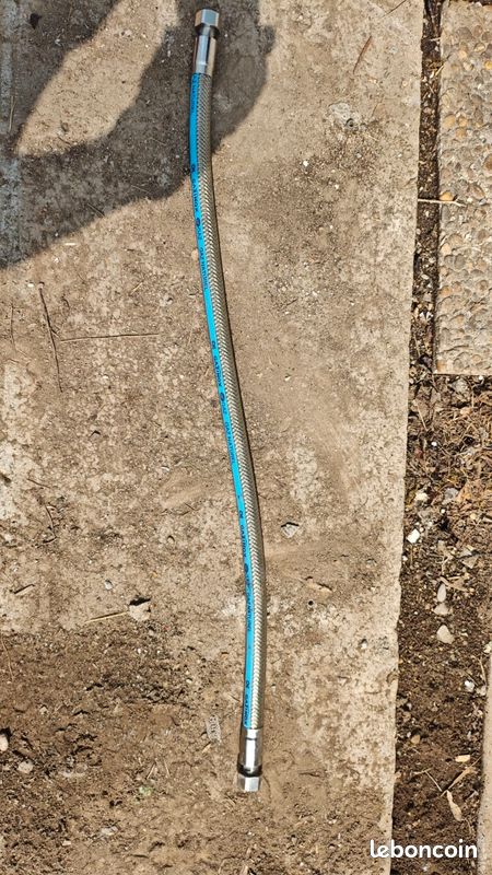 Tuyau gaz naturel 74cm durée illimitée (image 1)