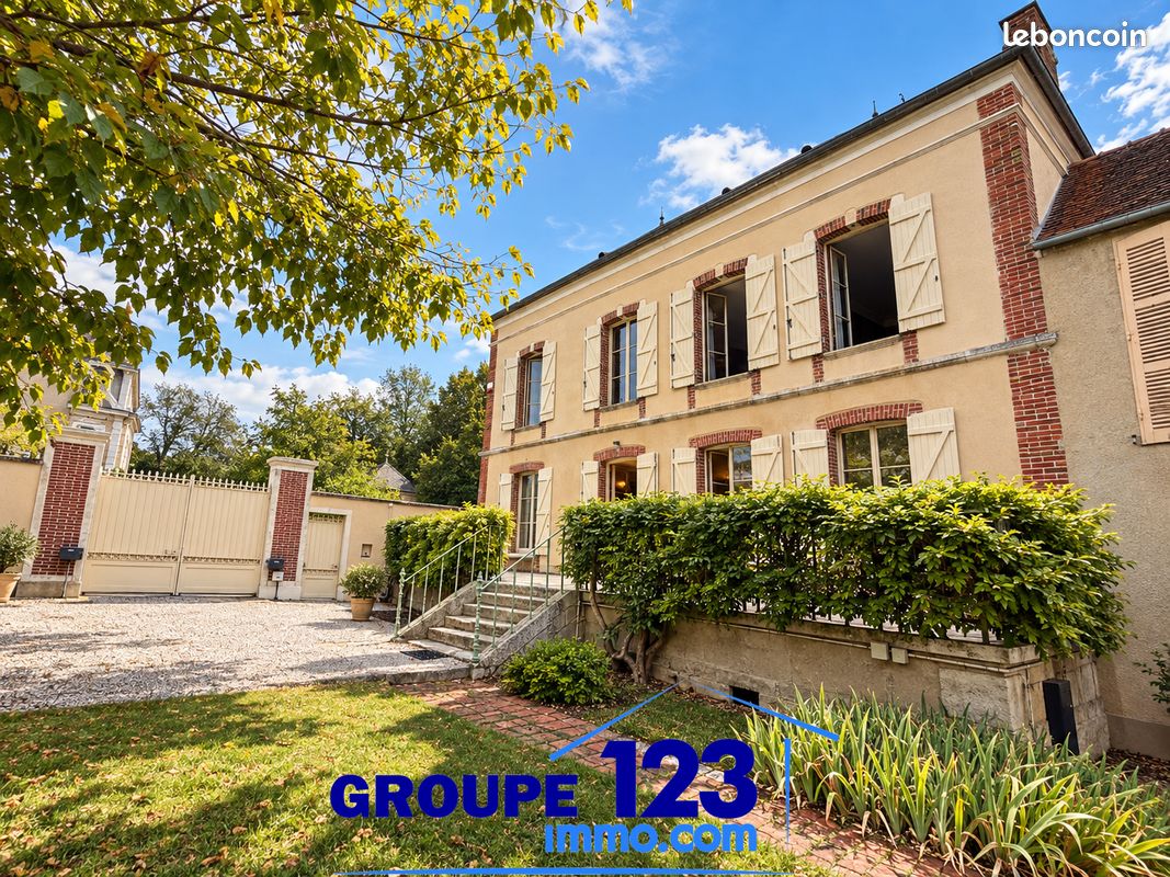 Maison 7 pièces 158 m² · à Seignelay · 158 m² · 324 000 €