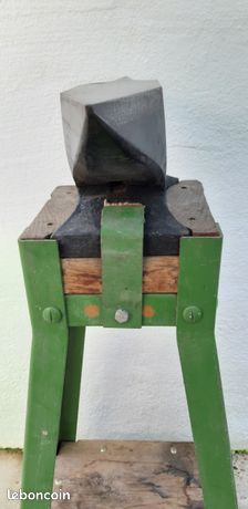 Lot De 3 Enclumes De Bijoutier Anciennes En Bronze - Outil Vintage, état Occasion