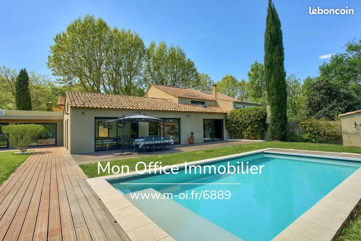 Maison 7 pièces 200 m² · à Aix-en-Provence · 200 m² · 930 000 €