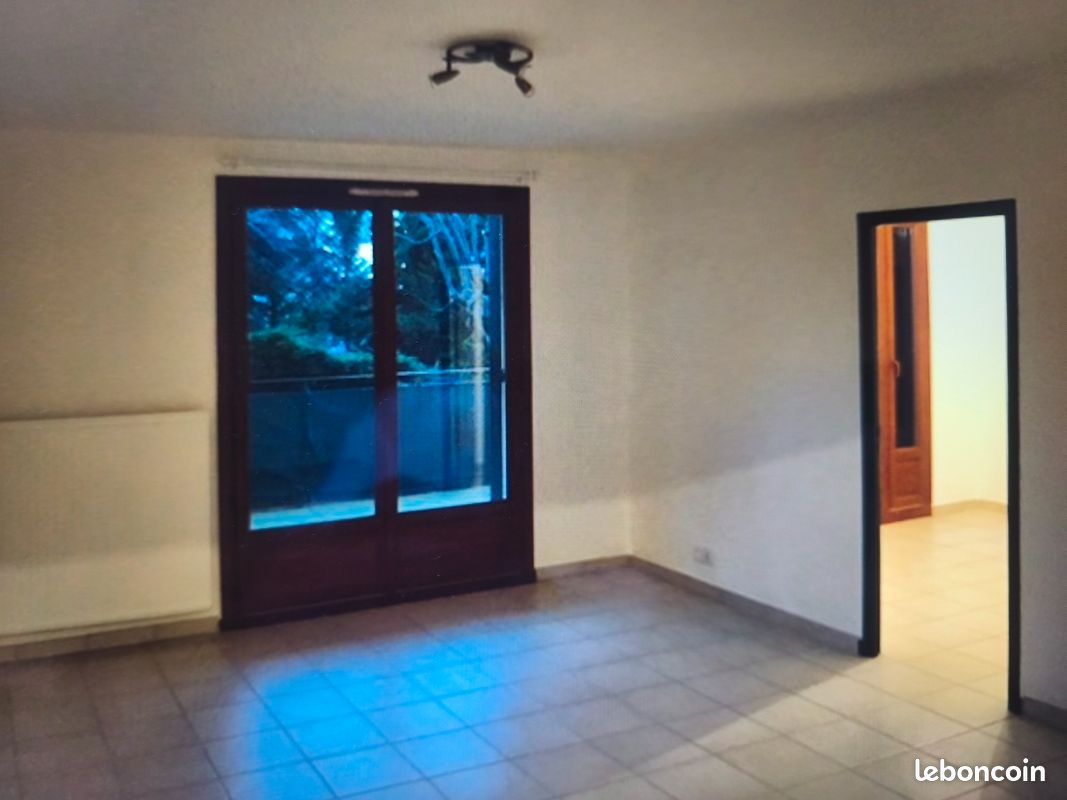 Appartement 4 pièces 75 m² · à Apt · 75 m² · 660 €