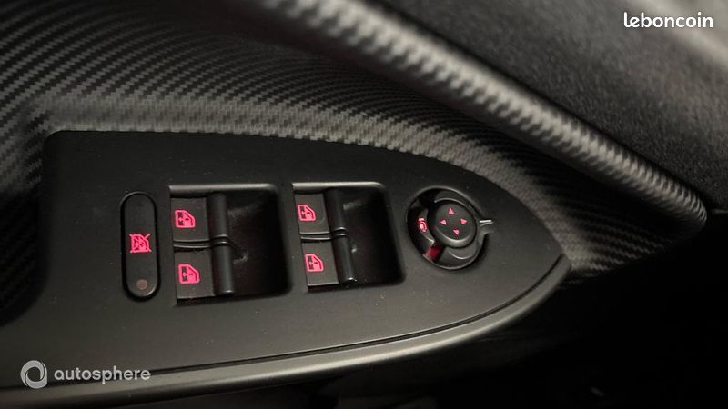 Alfa Romeo Giulietta 1.4 TB MultiAir 150ch Sportiva Stop&Start (image 28)
