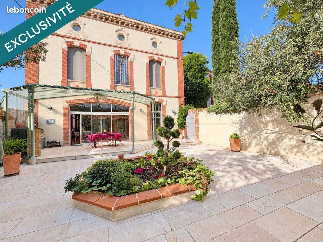 Maison 10 pièces 276 m² · à Valence · 276 m² · 479 000 €