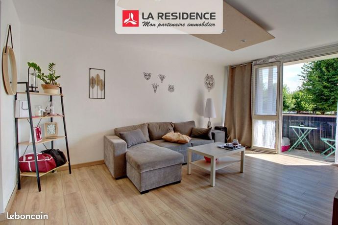 https://img.leboncoin.fr/api/v1/lbcpb1/images/3d/29/b6/3d29b67332eeb80ad736ad4a8c7096ef1f659eb4.jpg?rule=ad-image