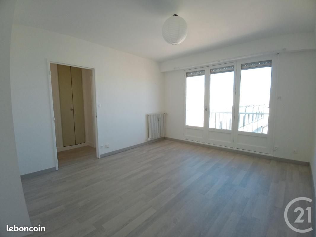 Appartement 1 pièce 29 m² · à Limoges · 29 m² · 402 €