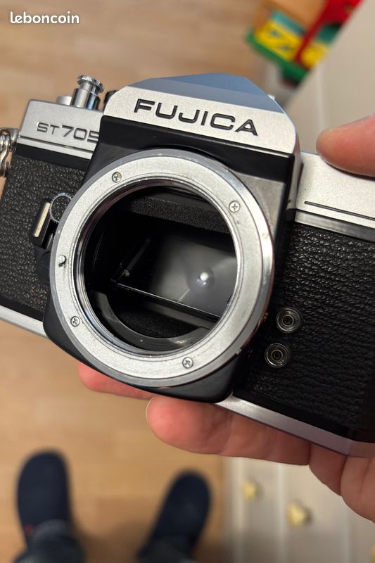 Appareil Photo Argentique Fujica ST705 – 1976 – Objectif Fujinon 55mm F/1,8