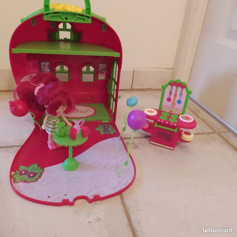 Maison Charlotte aux fraises (image 1)